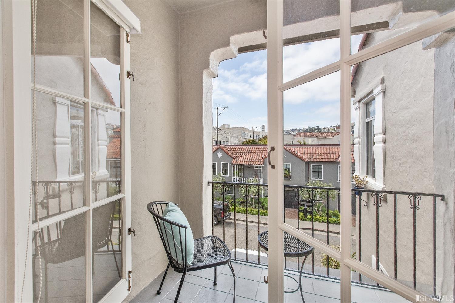 144-146 Capra Way San Francisco, CA 94123 - Photo 25 of 34