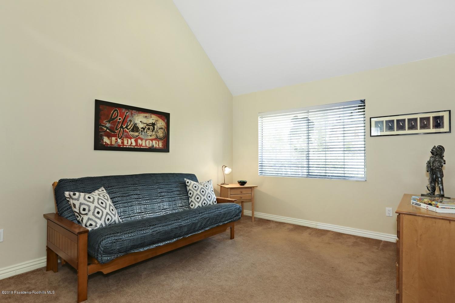 4932 Viro Road La Canada Flintridge, CA 91011 - Photo 26 of 39 26