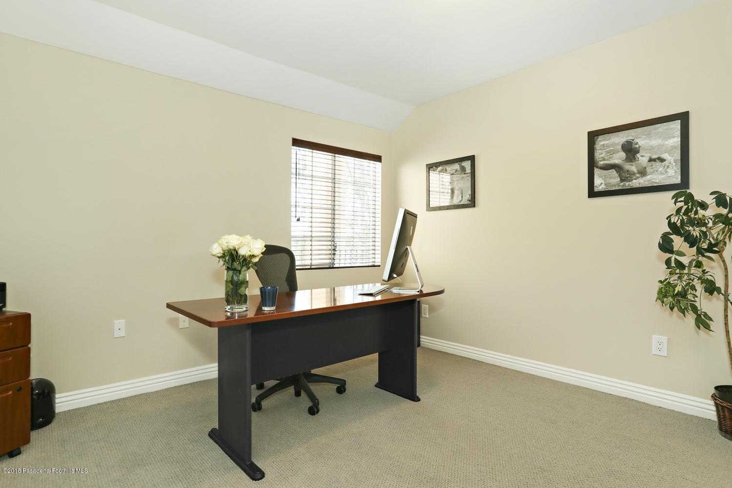 4932 Viro Road La Canada Flintridge, CA 91011 - Photo 28 of 39 28