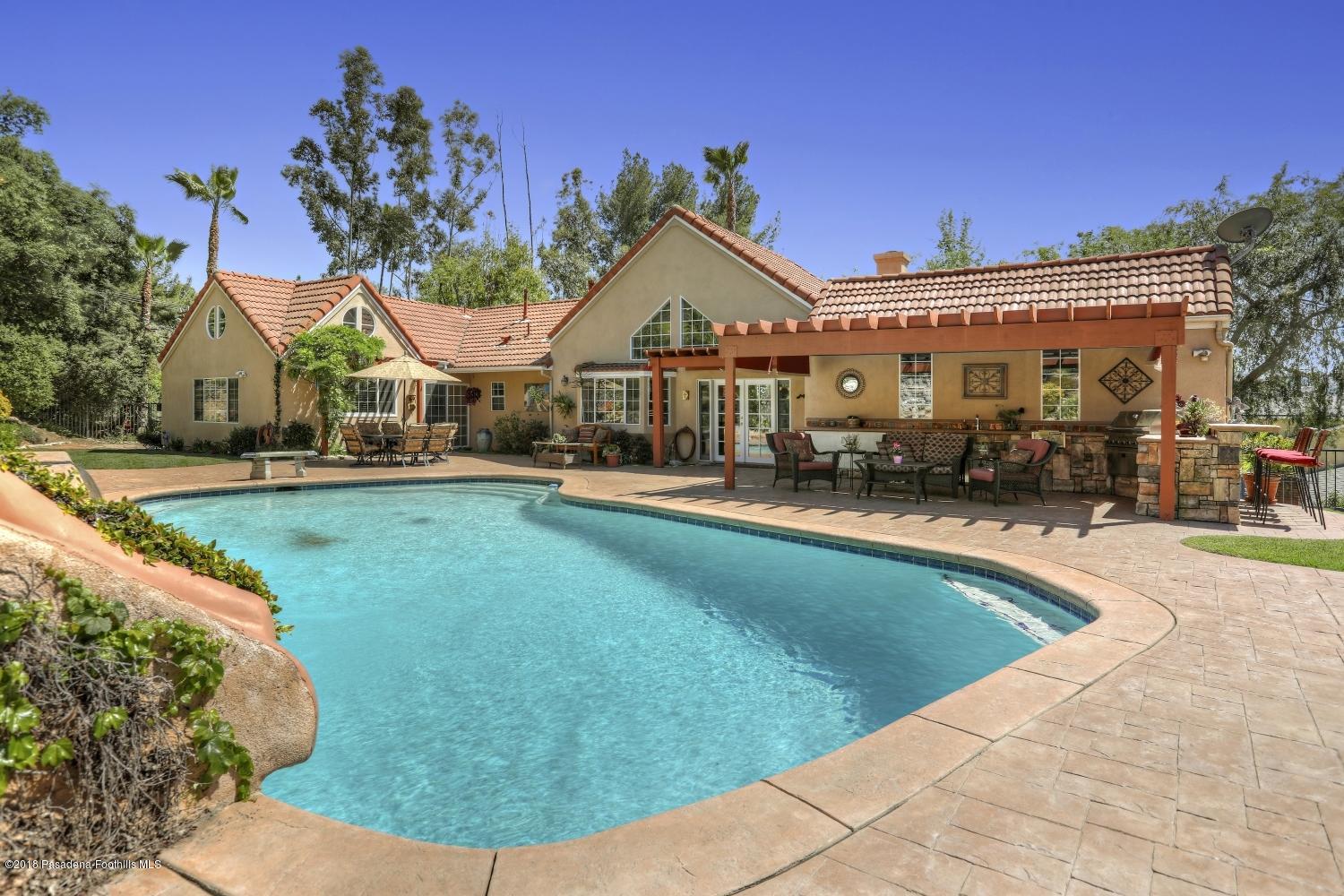 4932 Viro Road La Canada Flintridge, CA 91011 - Photo 32 of 39 32