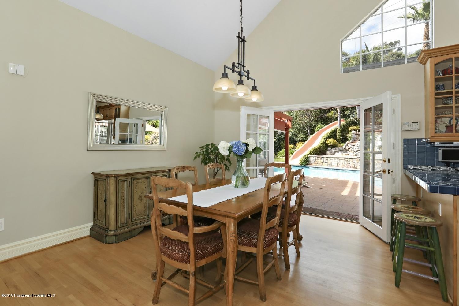 4932 Viro Road La Canada Flintridge, CA 91011 - Photo 8 of 39 08