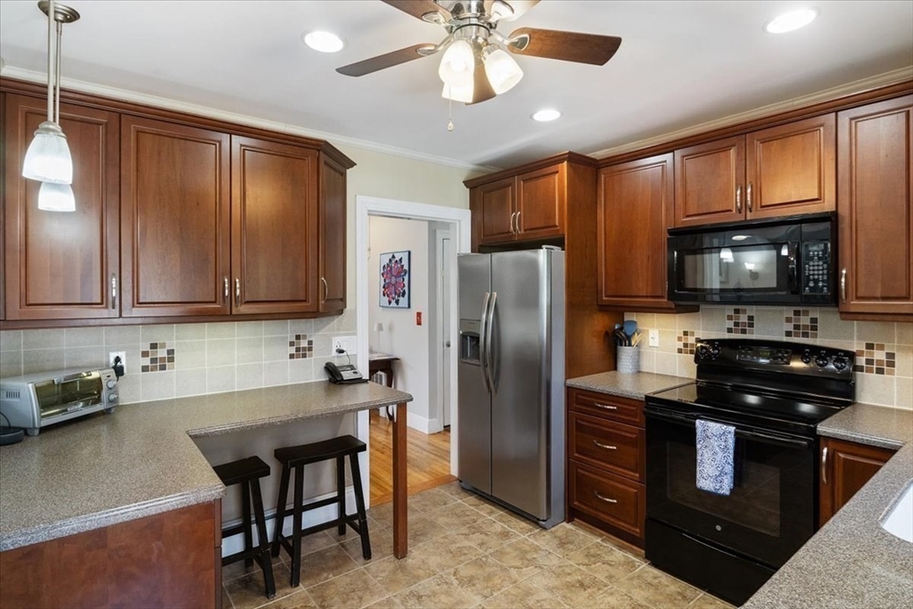 23 Samoset Road Dedham, MA 02026 - Photo 15 of 42 Gallery Image 15
