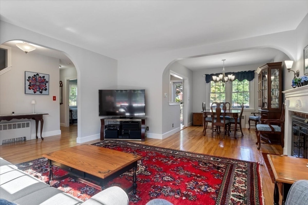 23 Samoset Road Dedham, MA 02026 - Photo 10 of 42 Gallery Image 10