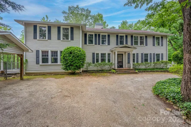 $870,000 | 93 Villa Barbara Lane, Tryon, NC 28782