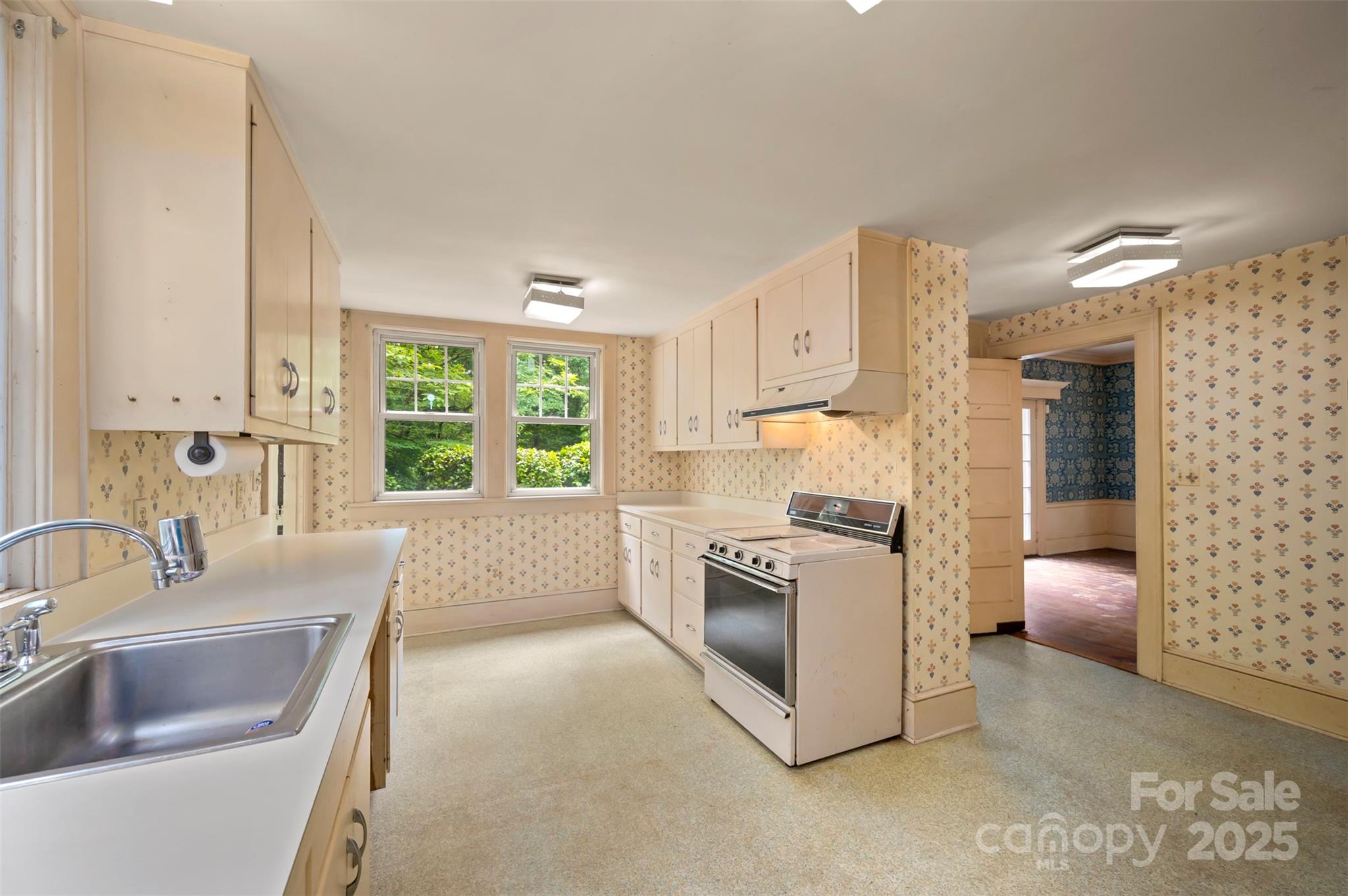 93 Villa Barbara Lane Tryon, NC 28782 - Photo 16 of 48