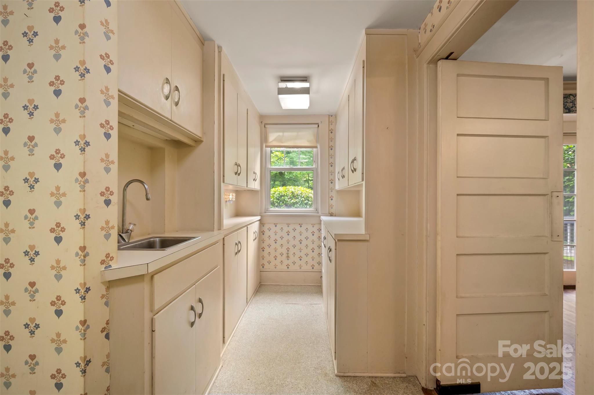 93 Villa Barbara Lane Tryon, NC 28782 - Photo 18 of 48