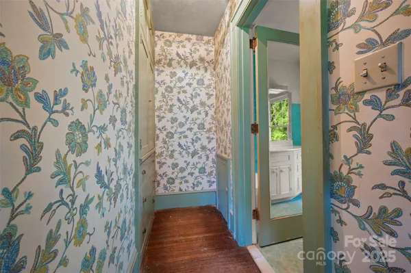 $815,000 | 93 Villa Barbara Lane, Tryon, NC 28782