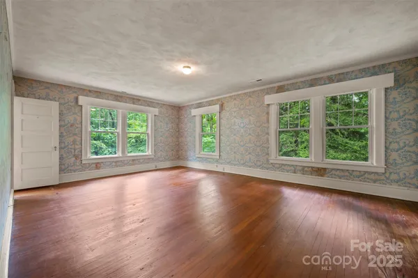 $815,000 | 93 Villa Barbara Lane, Tryon, NC 28782