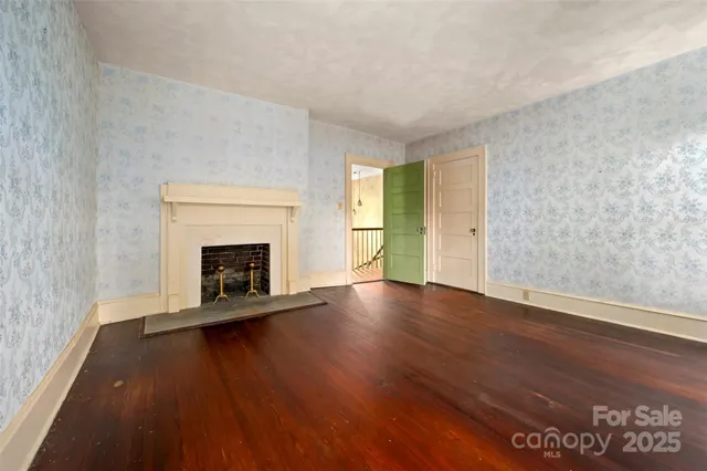 $870,000 | 93 Villa Barbara Lane, Tryon, NC 28782