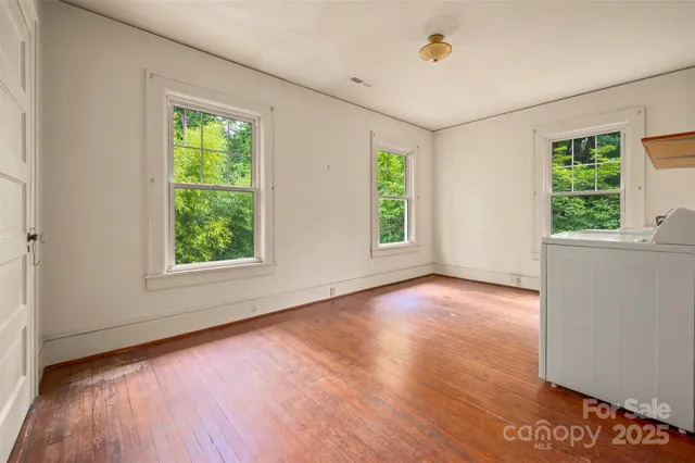 $870,000 | 93 Villa Barbara Lane, Tryon, NC 28782