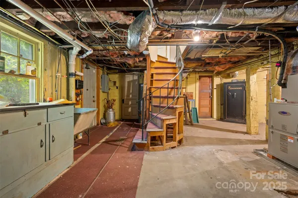 $815,000 | 93 Villa Barbara Lane, Tryon, NC 28782