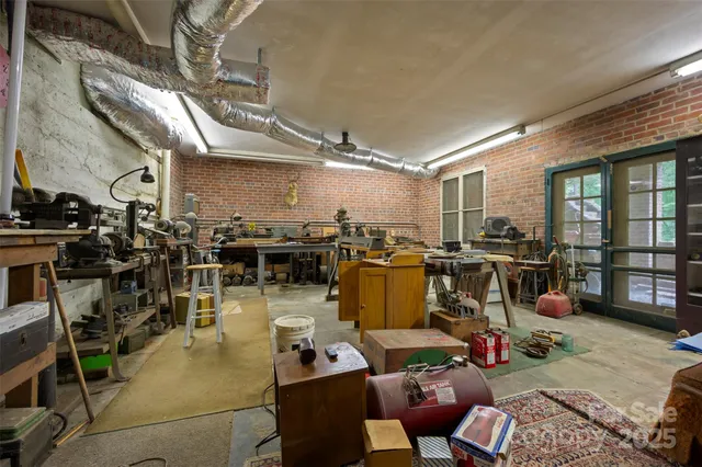 $870,000 | 93 Villa Barbara Lane, Tryon, NC 28782