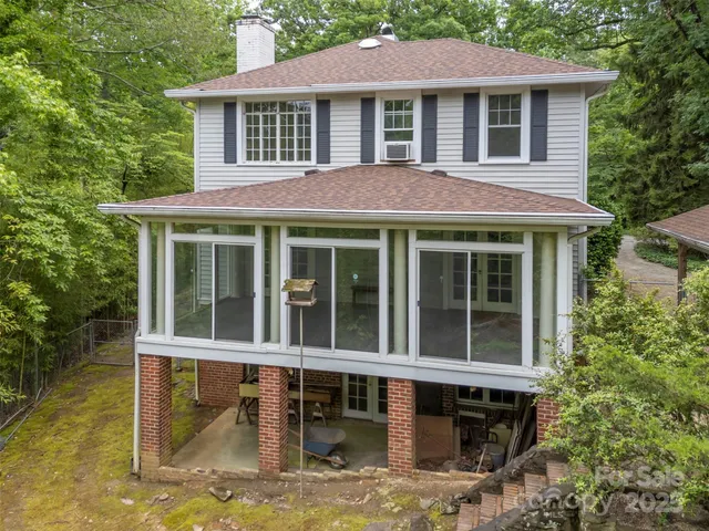 $870,000 | 93 Villa Barbara Lane, Tryon, NC 28782