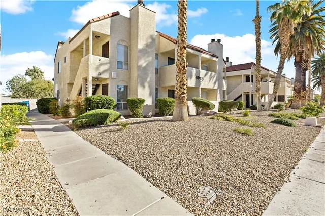 $1,400 | 4988 Newport Cove Drive, Unit A, Las Vegas, NV 89119