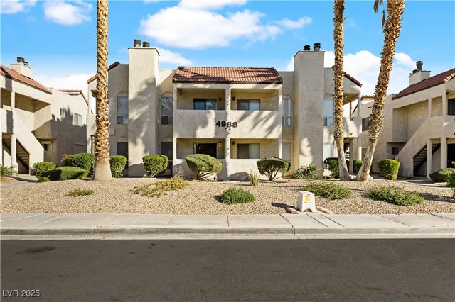 $1,400 | 4988 Newport Cove Drive, Unit A, Las Vegas, NV 89119