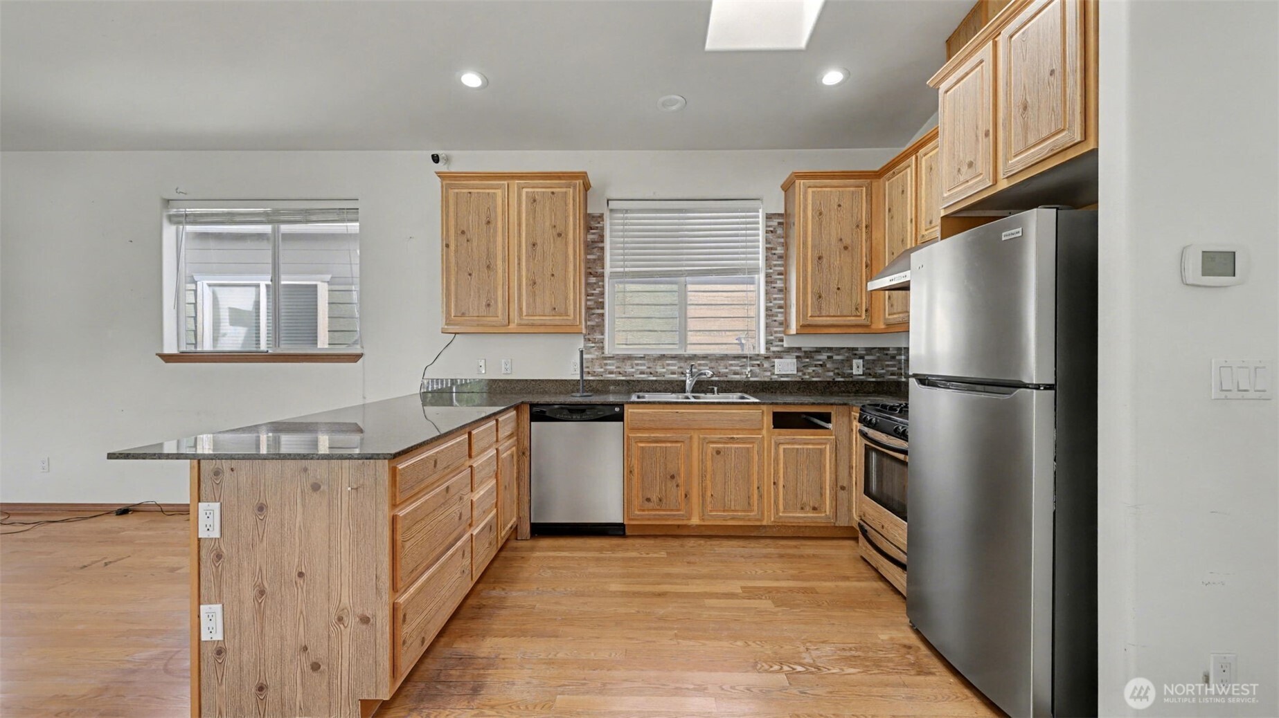5316 31st Avenue South Seattle, WA 98108 - Photo 11 of 32