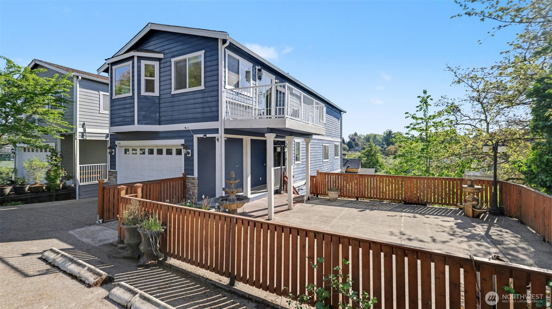 5316 31st Avenue South Seattle, WA 98108 - Photo 2 of 32