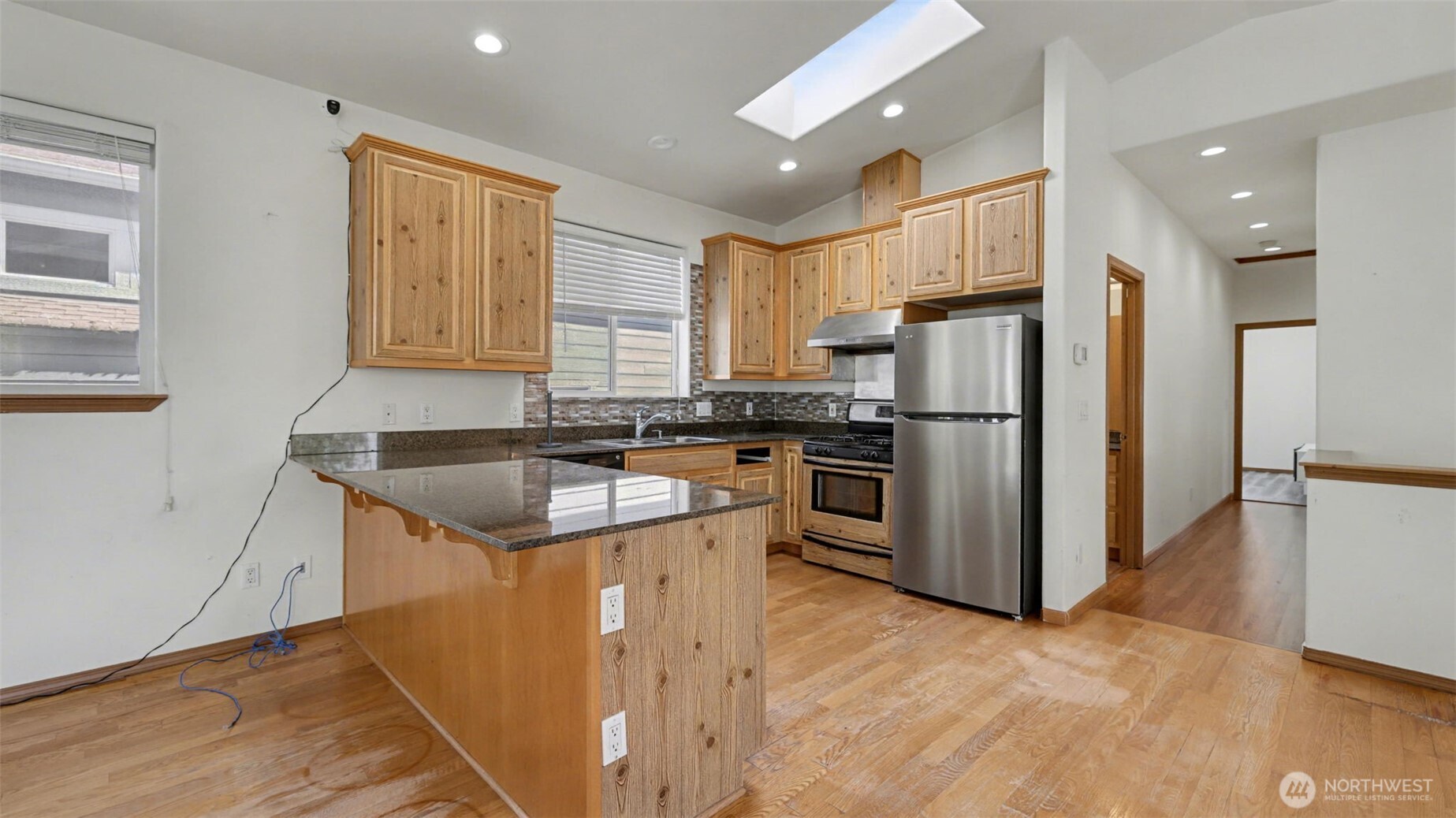 5316 31st Avenue South Seattle, WA 98108 - Photo 3 of 32