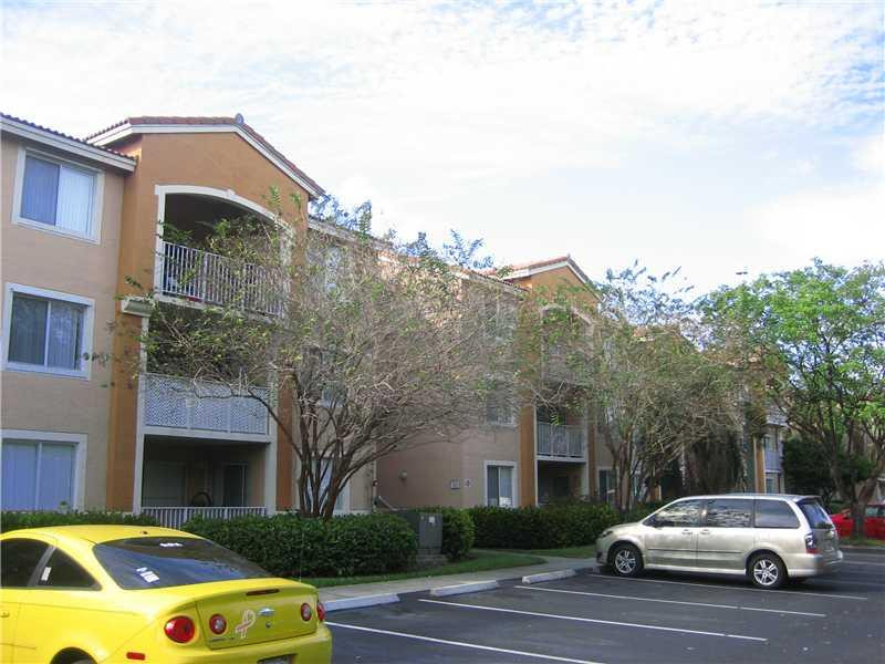 3844 Lyons Road, Unit 2094 Pompano Beach, FL 33073 - Photo 2 of 32 Exterior Front