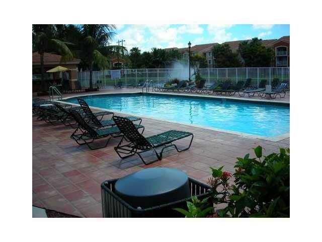 3844 Lyons Road, Unit 2094 Pompano Beach, FL 33073 - Photo 3 of 32 Pool