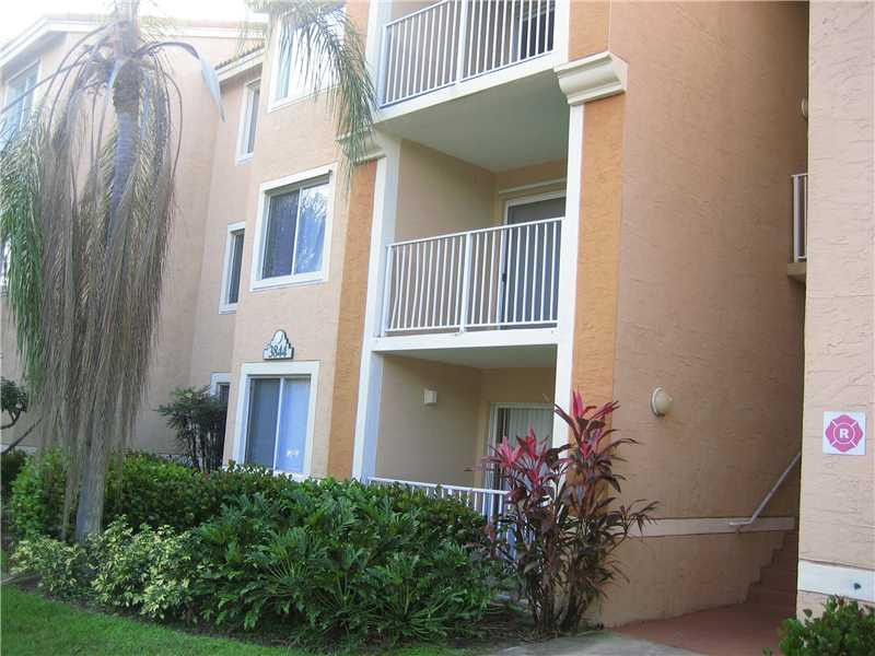 3844 Lyons Road, Unit 2094 Pompano Beach, FL 33073 - Photo 32 of 32 Exterior Front