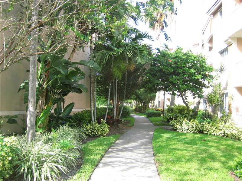 3844 Lyons Road, Unit 2094 Pompano Beach, FL 33073 - Photo 6 of 32 Exterior Front