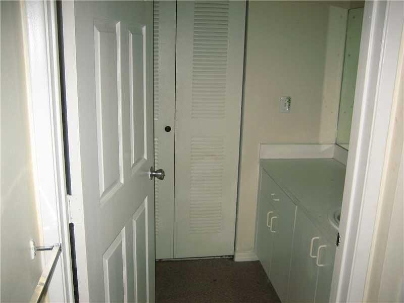 3844 Lyons Road, Unit 2094 Pompano Beach, FL 33073 - Photo 10 of 32 Exterior Front
