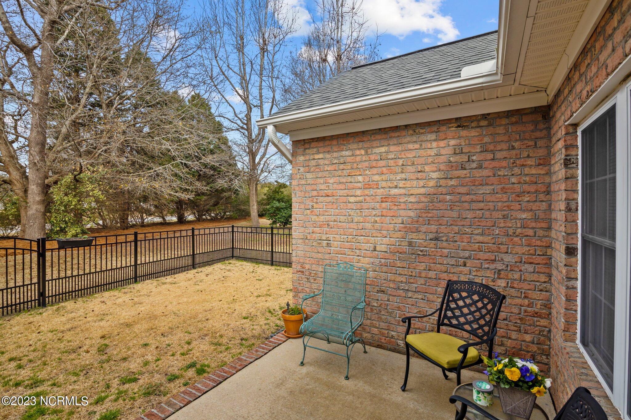 103 Neuchatel Road New Bern, NC 28562 - Photo 14 of 49 Rear Patio