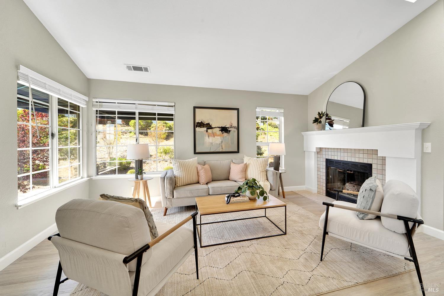 511 Timbercove Street, Unit 8 Vallejo, CA 94591 - Photo 12 of 36