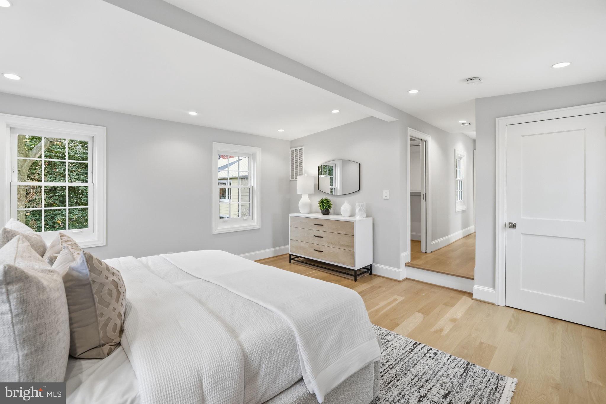 3418 Reservoir Road Northwest Washington, DC 20007 - Photo 17 of 33