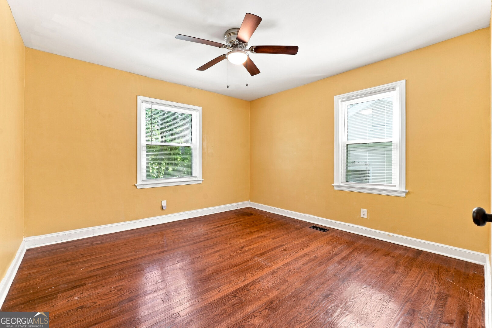 2248 Rugby Terrace College Park, GA 30337 - Photo 10 of 19 Gallery Image 10
