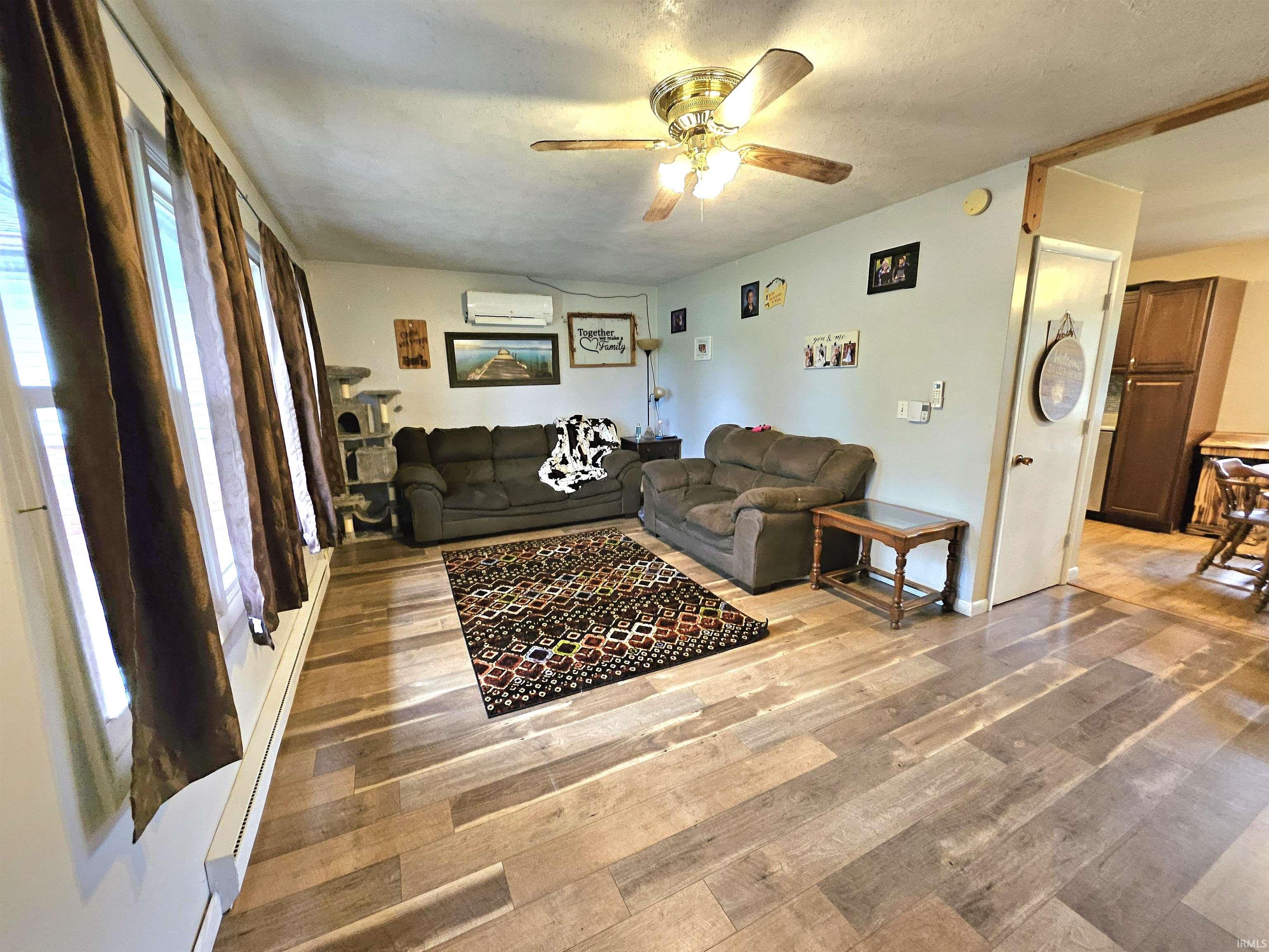 1320 Lima Road Kendallville, IN 46755 - Photo 4 of 19