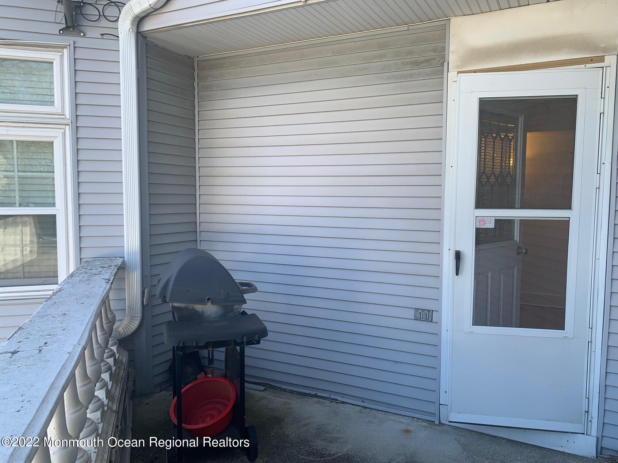 100 1st Street, Unit 10 Keyport, NJ 07735 - Photo 12 of 26 66