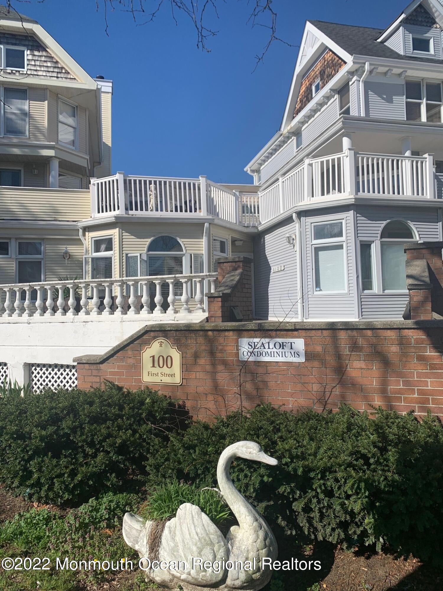 100 1st Street, Unit 10 Keyport, NJ 07735 - Photo 18 of 26 Q