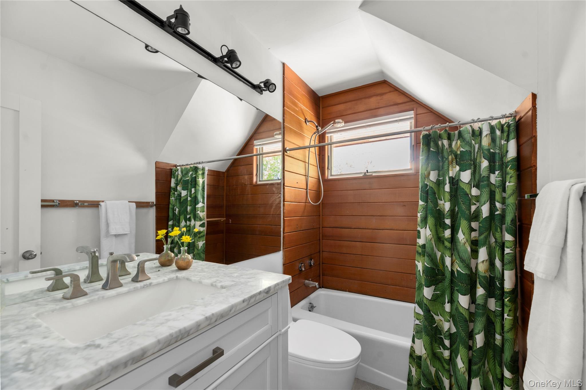 290 Wilmot Road Ocean Beach, NY 11770 - Photo 14 of 17