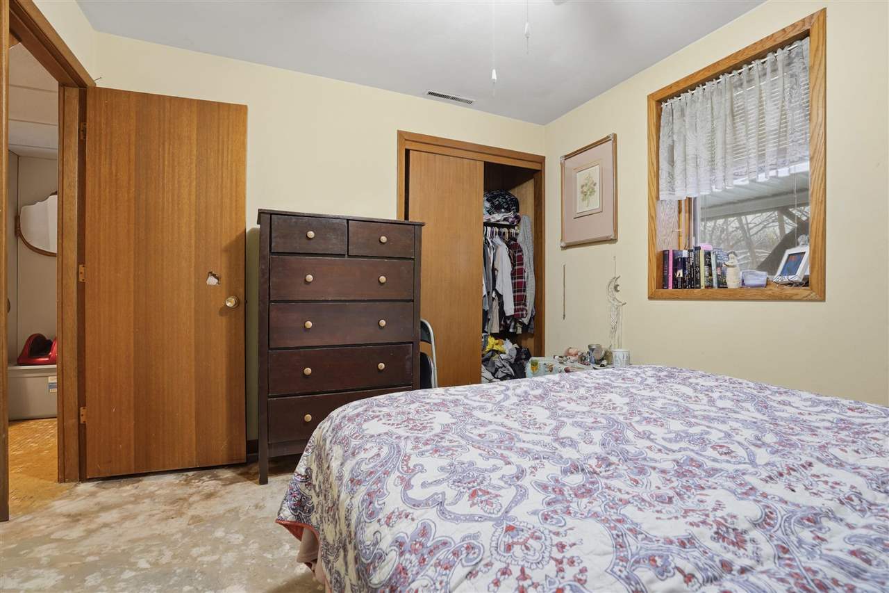 1233 Ridge Road Columbus Junction, IA 52738 - Photo 21 of 38 Gallery Image 21
