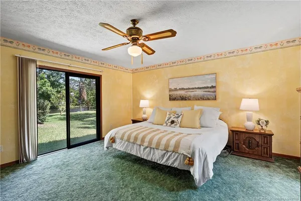 $595,000 | 903 Southwest Willow Lane, Palm City, FL 34990