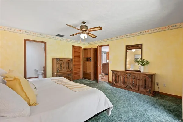 $595,000 | 903 Southwest Willow Lane, Palm City, FL 34990