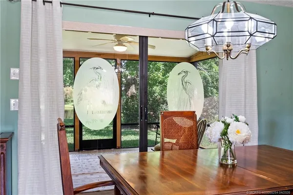 $595,000 | 903 Southwest Willow Lane, Palm City, FL 34990