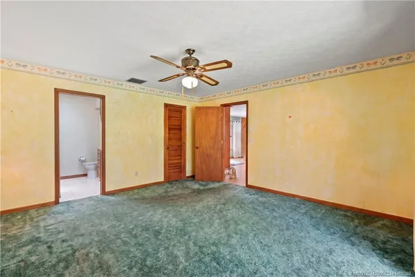 $595,000 | 903 Southwest Willow Lane, Palm City, FL 34990