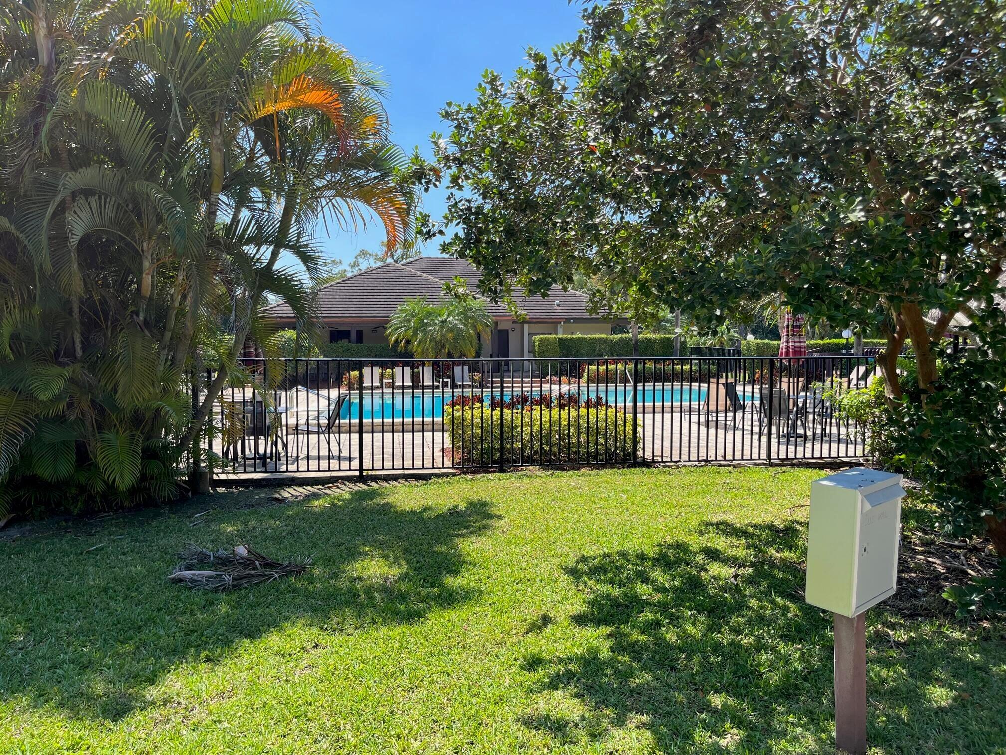 9256 Sable Ridge Circle, Unit D Boca Raton, FL 33428 - Photo 16 of 16 POOL