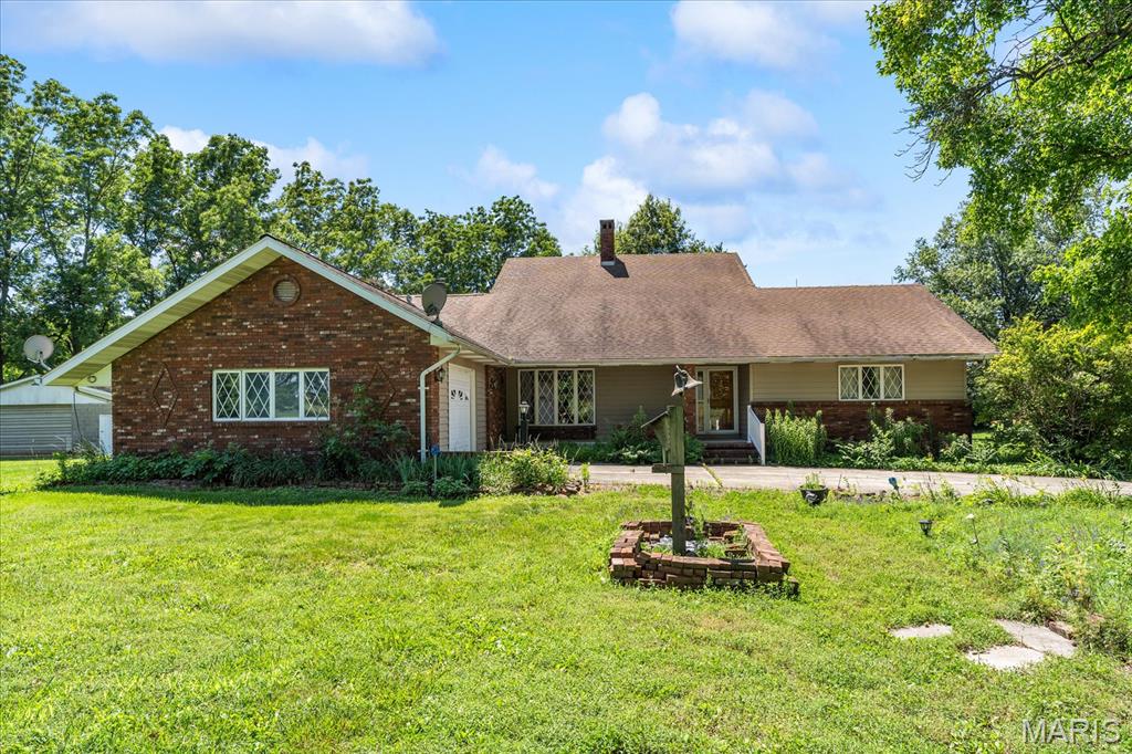 5495 Wilson Road Oakdale, IL 62268 - Photo 2 of 65