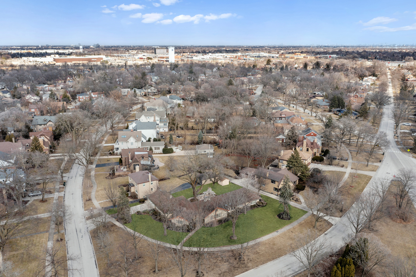 326 Evelyn Road Riverside, IL 60546 - Photo 8 of 46 a view of lake view