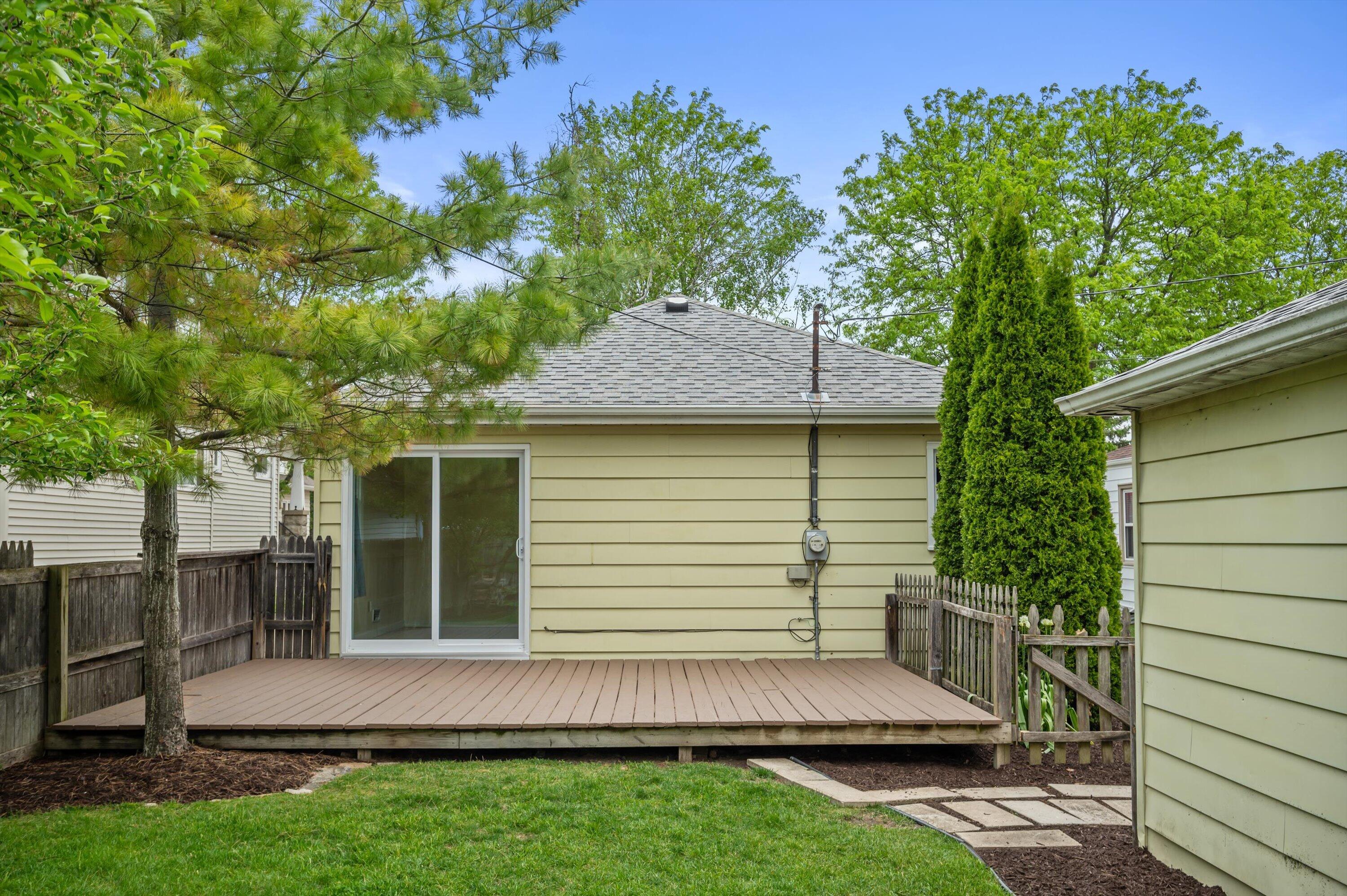 12723 West Colfax Place Butler, WI 53007 - Photo 26 of 35 Back Exterior