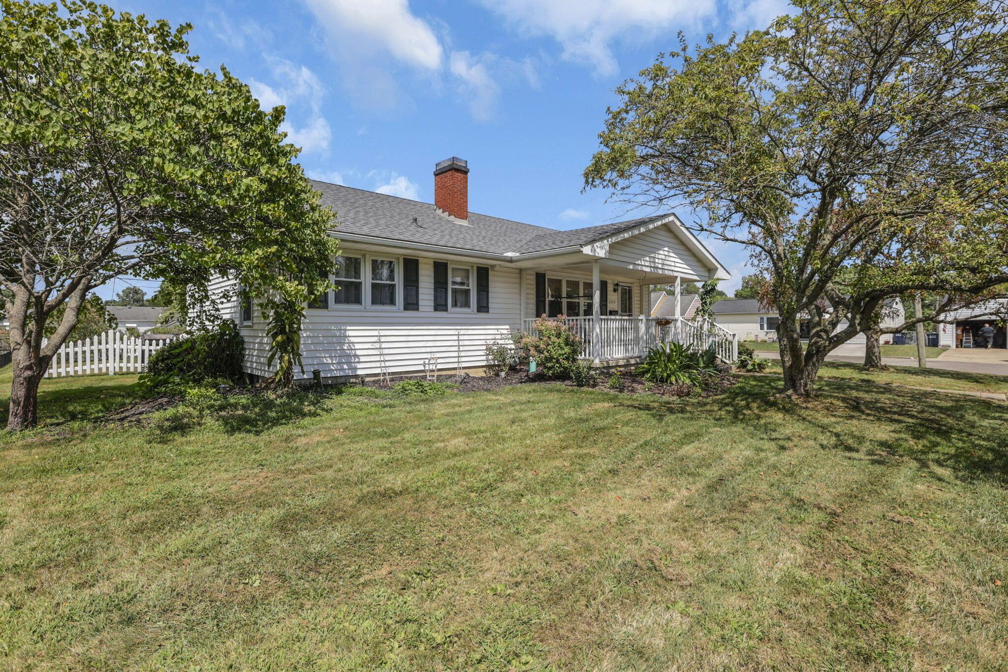 1349 Wetsell Avenue Lancaster, OH 43130 - Photo 4 of 66 4-web-or-mls-_S5A5939