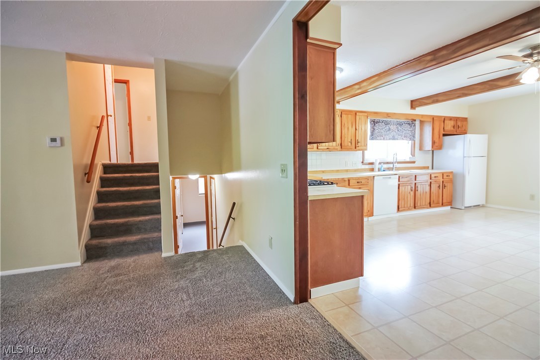 1658 Travers Road Madison, OH 44057 - Photo 7 of 36