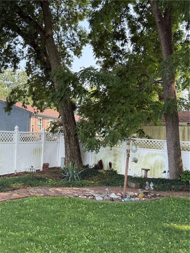 316 West Street Georgetown, IL 61846 - Photo 29 of 30