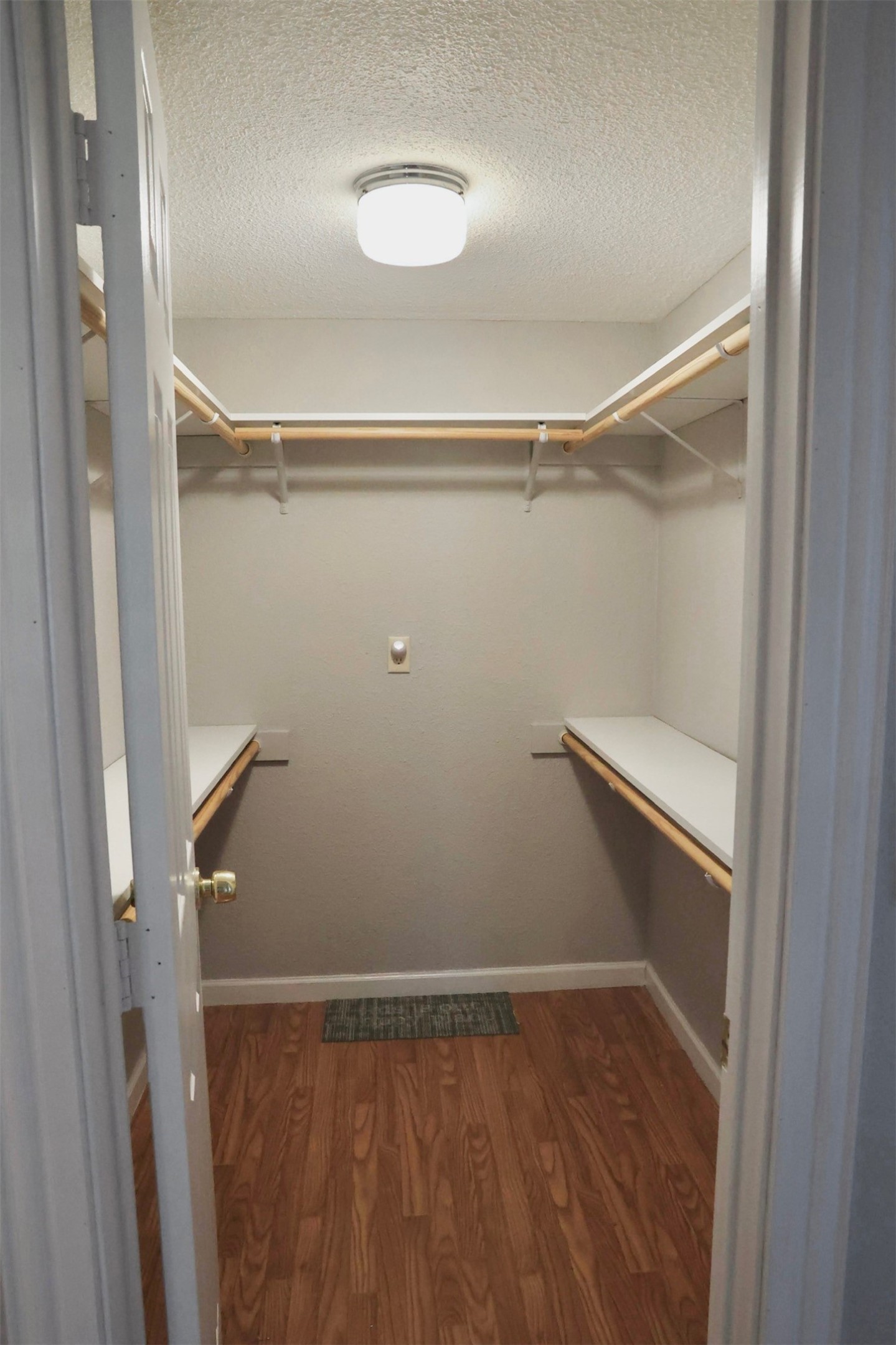 503 State Highway 95 Granger, TX 76530 - Photo 26 of 39 a view of an empty walk in closet