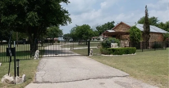 a view of a garden and ocean view
