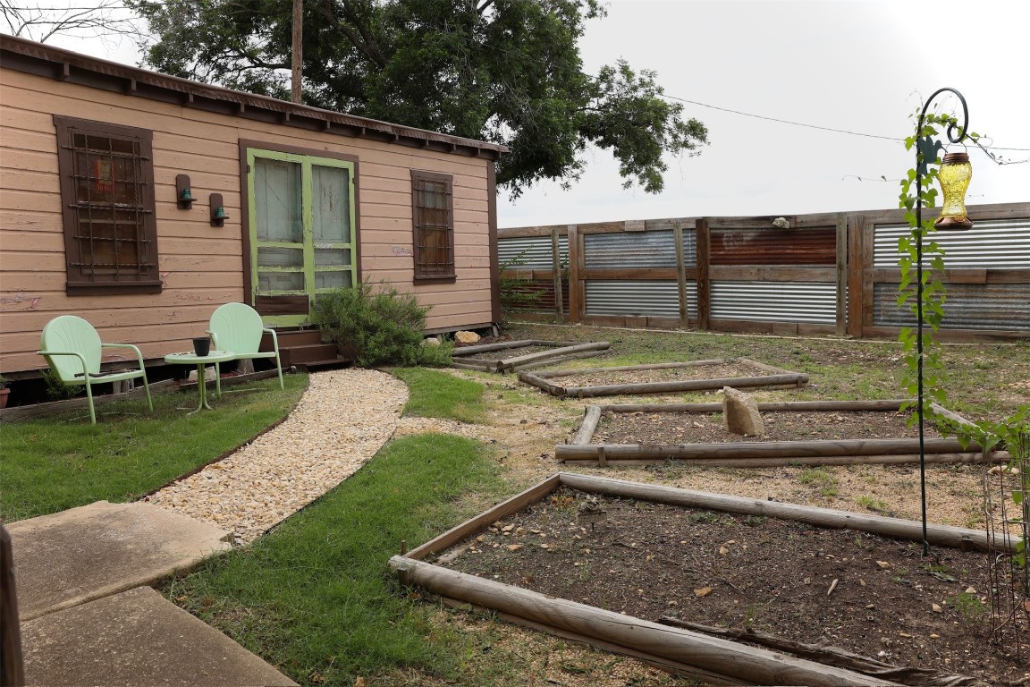 503 State Highway 95 Granger, TX 76530 - Photo 31 of 39 a view of a backyard with sitting area